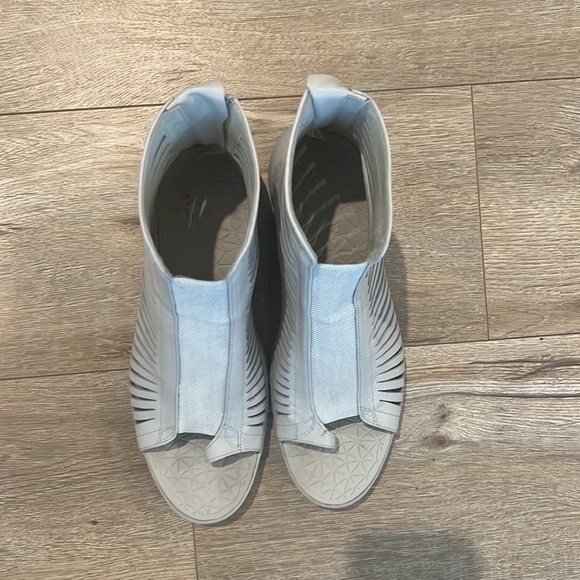 Nike lunar sandiator sky hi bone size 10 discontinued and RARE - Picture 3 of 13